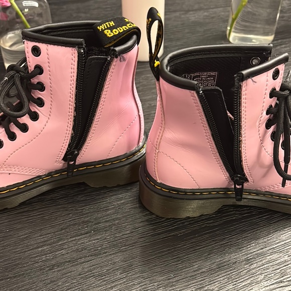 Pink Patent Leather Women's Boots - Picture 4 of 7